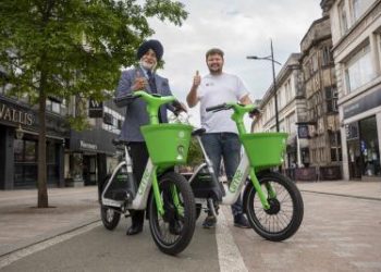 New electric pedal bikes roll out across Wolverhampton